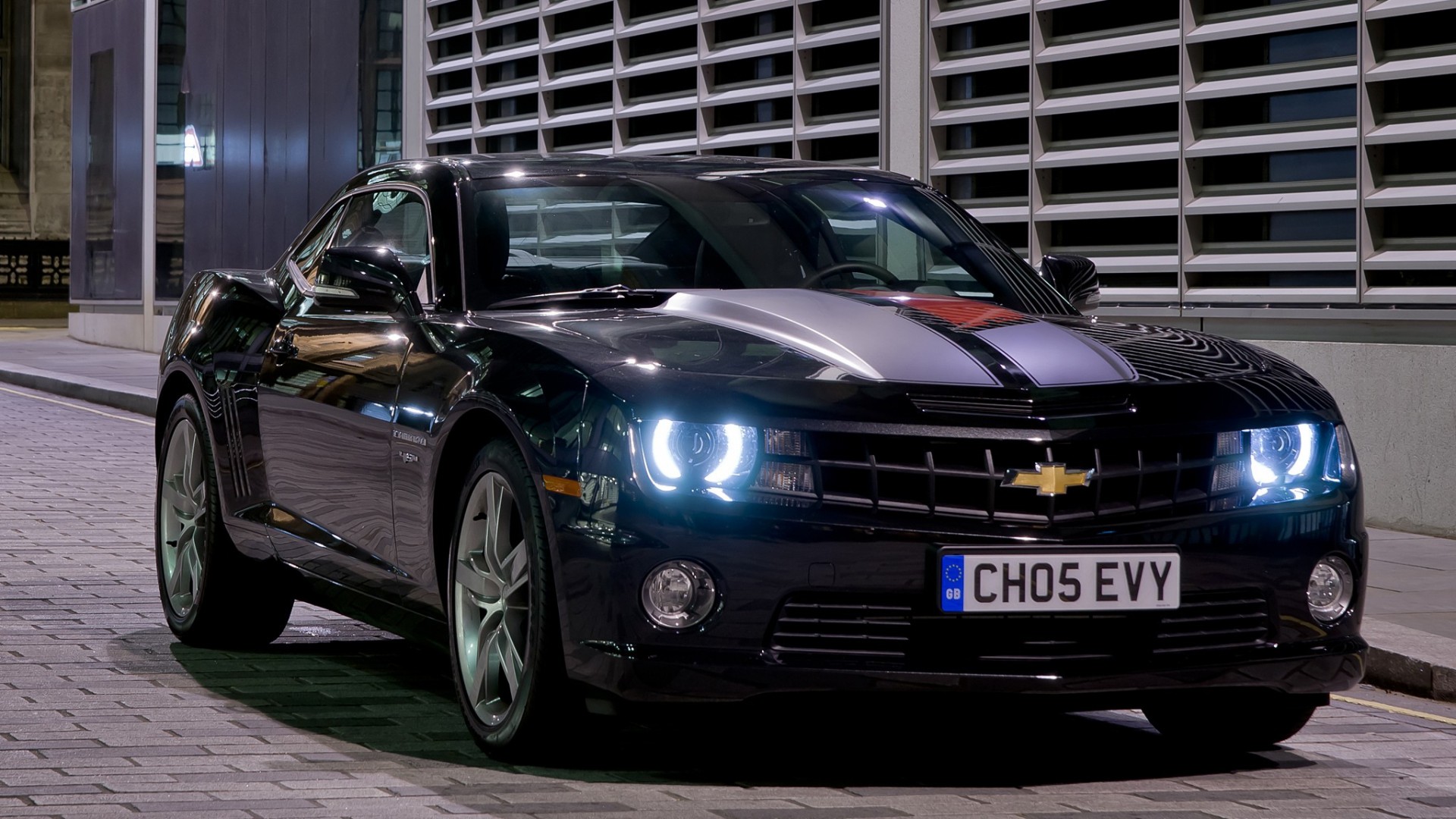 Chevrolet Camaro Black