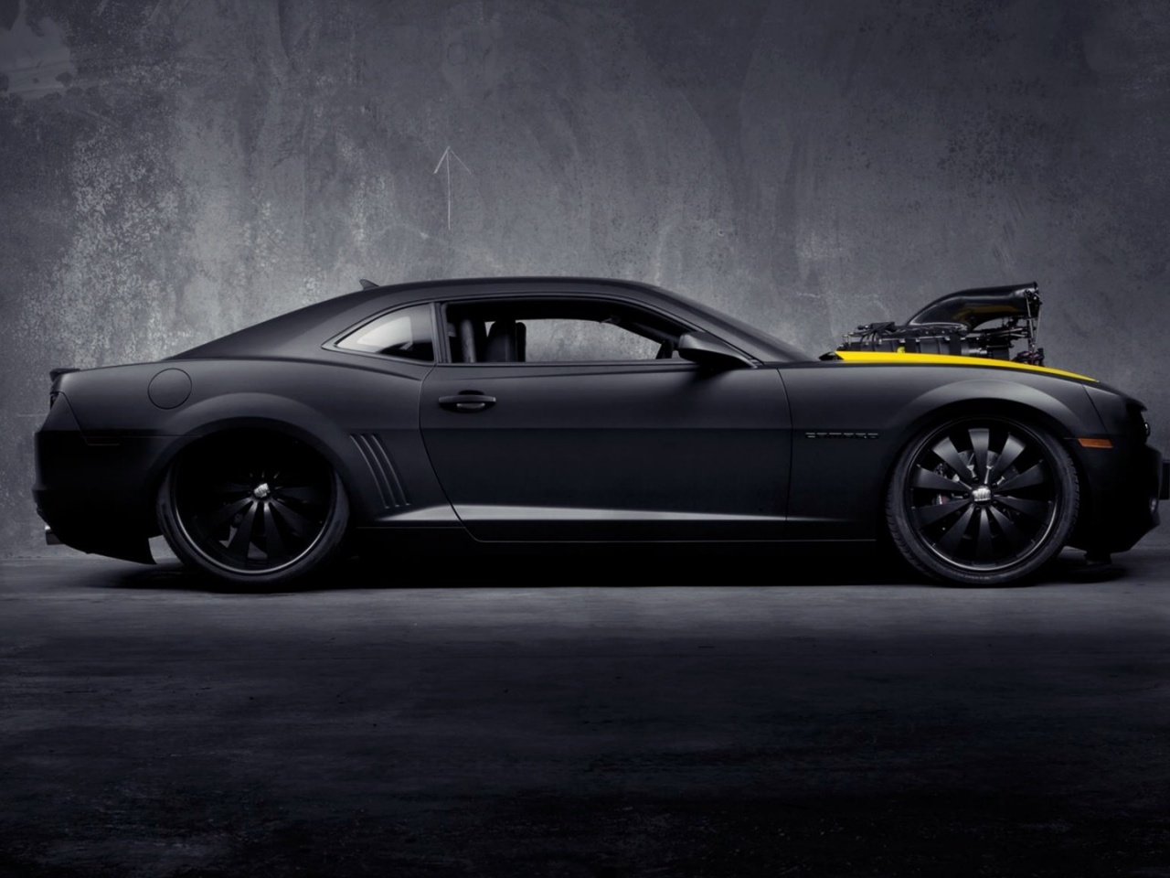 Chevrolet Camaro Matte Black