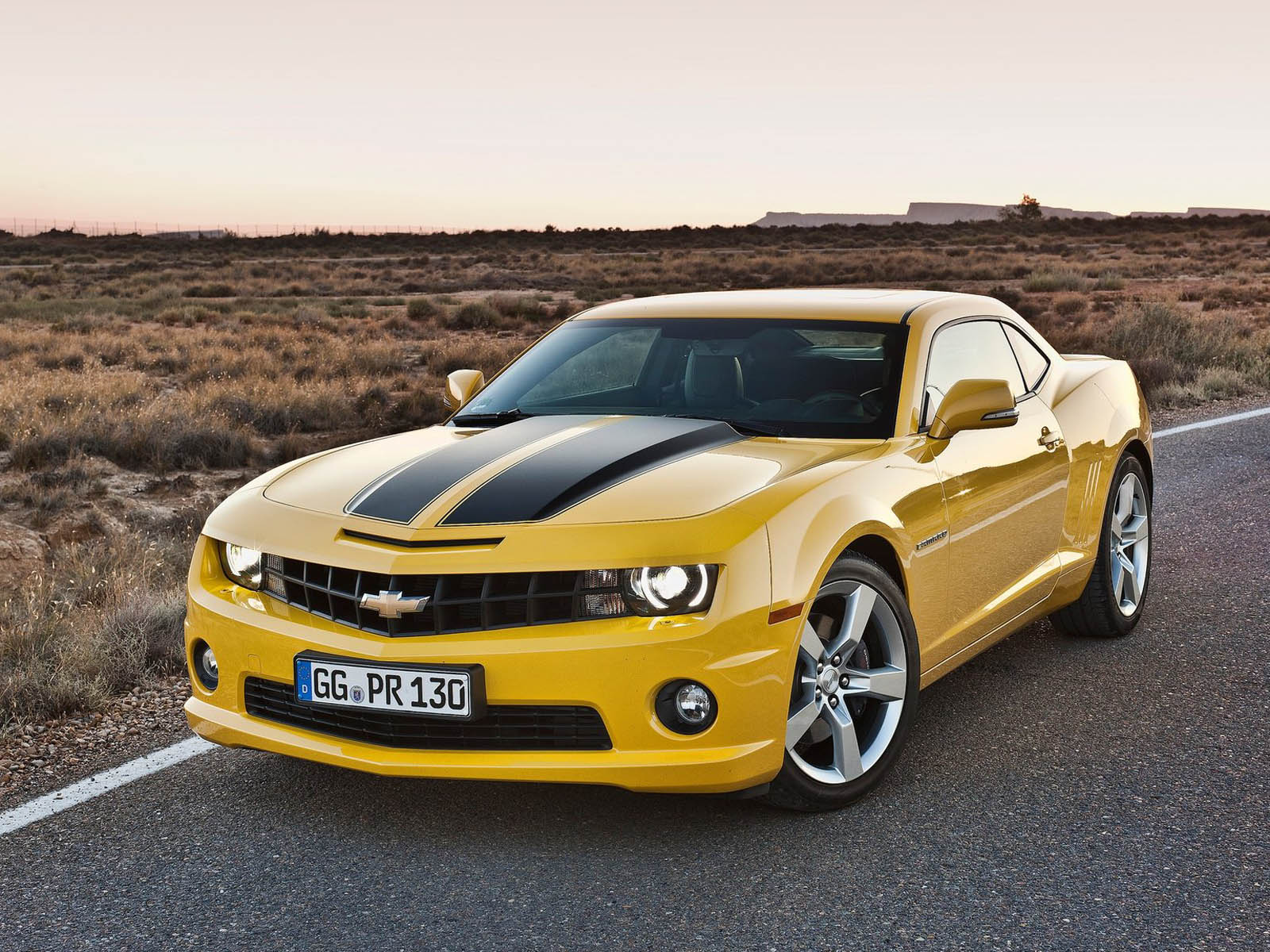 Chevrolet Camaro Yellow