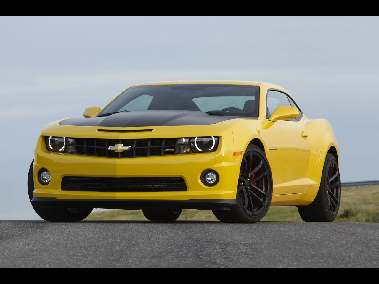 Chevrolet Camaro Yellow