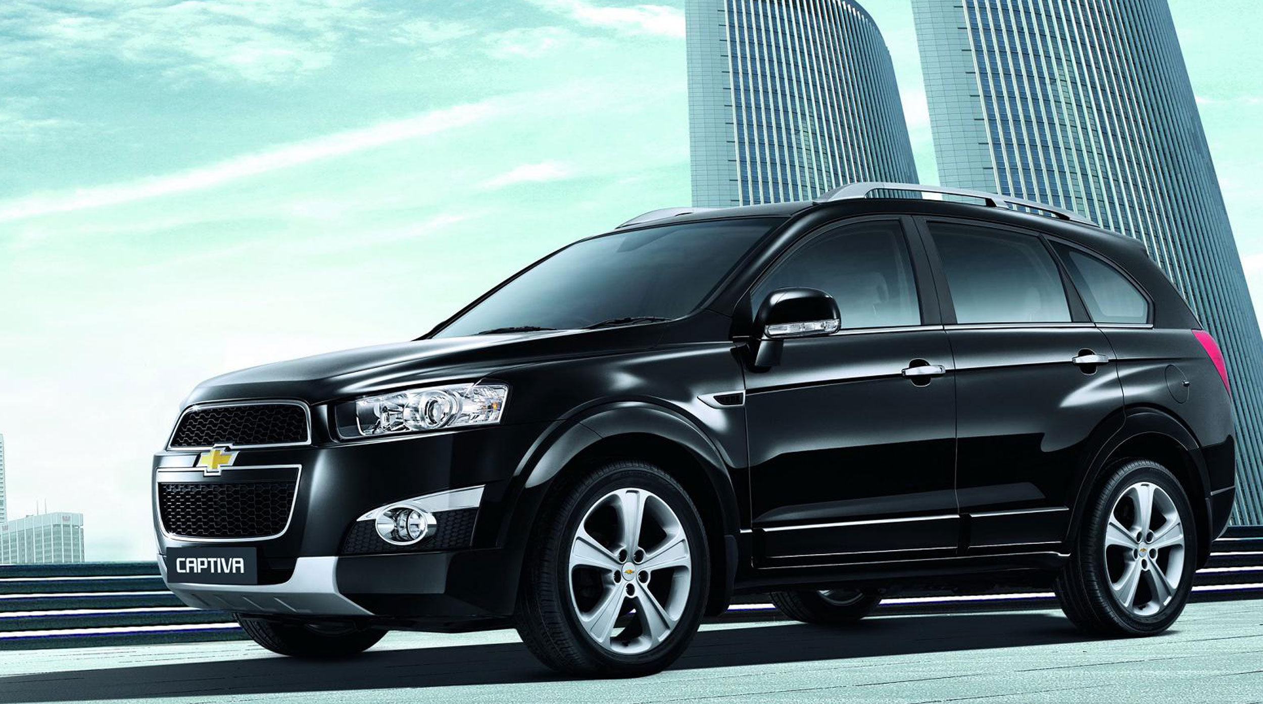 Chevrolet Captiva Black