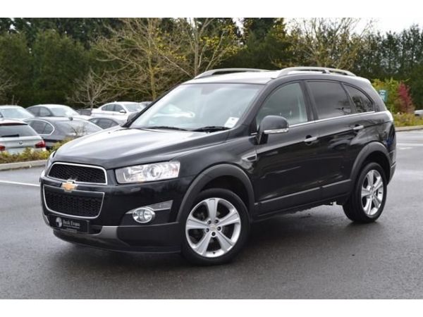 Chevrolet Captiva Black