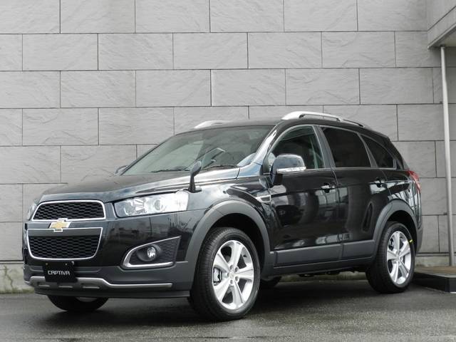 Chevrolet Captiva Black