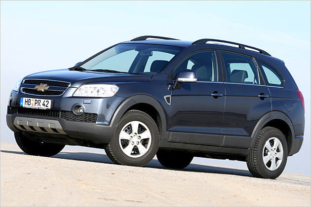 Chevrolet Captiva Blue