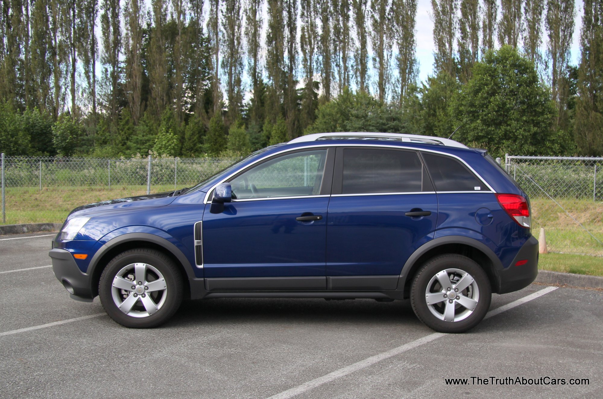 Chevrolet Captiva Blue