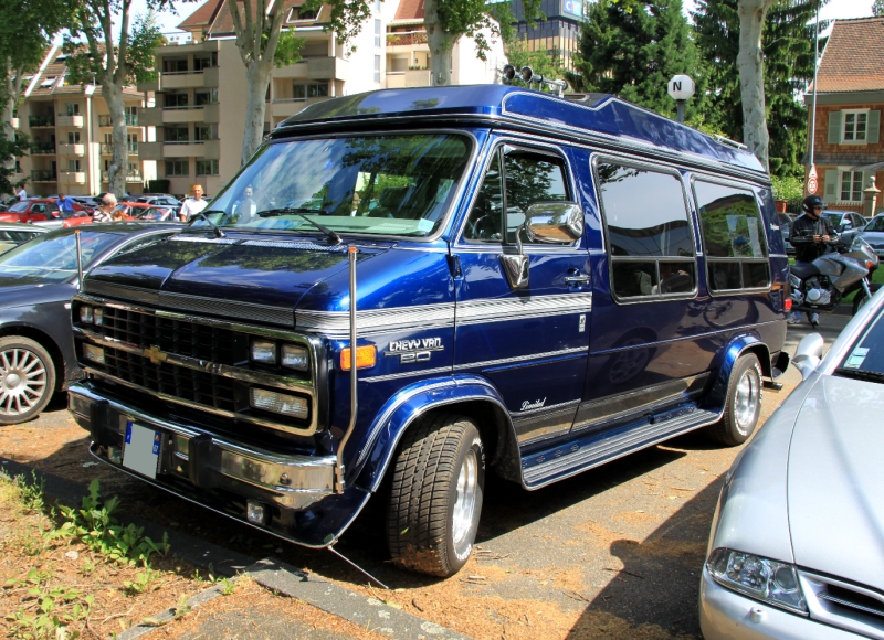 Chevrolet Chevy Van G20