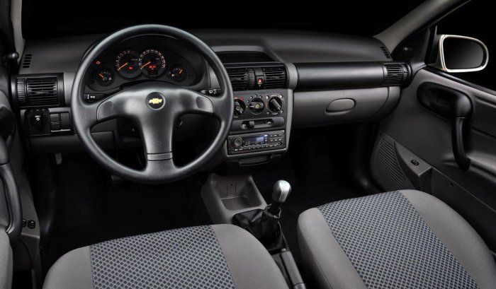 Chevrolet Classic 2015