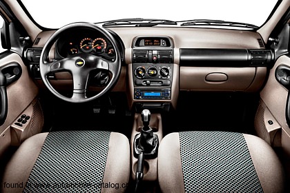 Chevrolet Classic Lt 2014