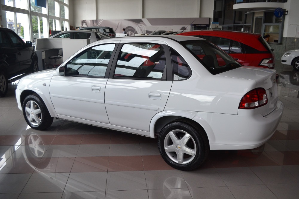 Chevrolet Classic Lt 2014