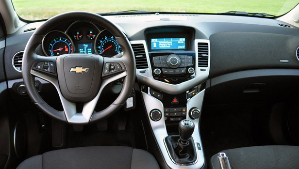 Chevrolet Cobalt White