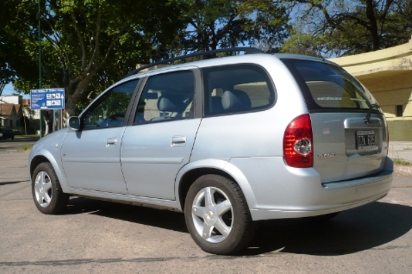 Chevrolet Corsa 1.6 Gl