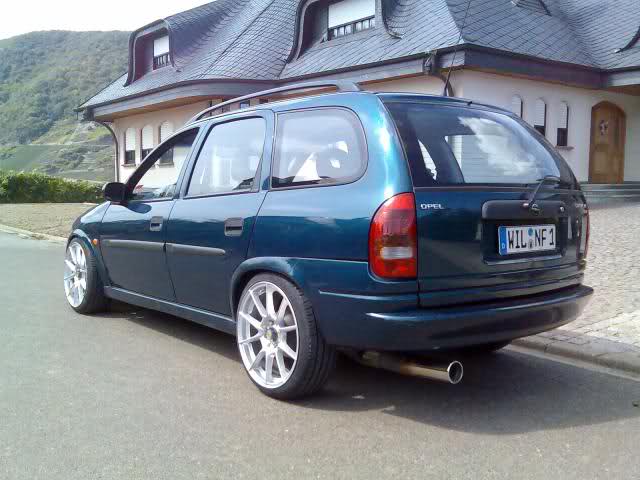 Chevrolet Corsa B