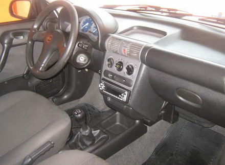 Chevrolet Corsa Classic Sedan