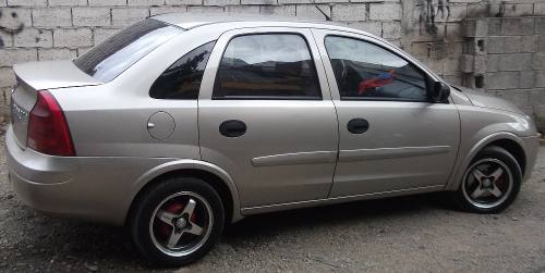Chevrolet Corsa Evolution 1.8 Gls