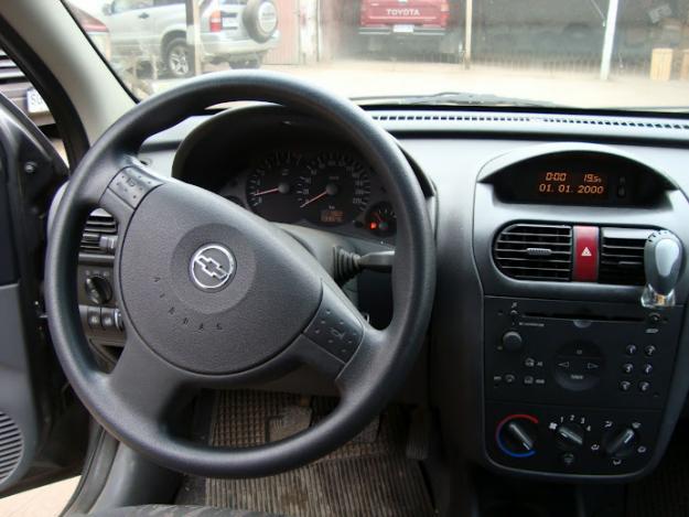 Chevrolet Corsa Evolution Sedan