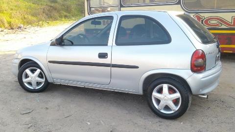 Chevrolet Corsa Gl 1.6