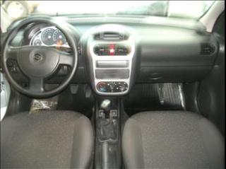 Chevrolet Corsa Premium
