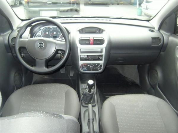 Chevrolet Corsa Premium