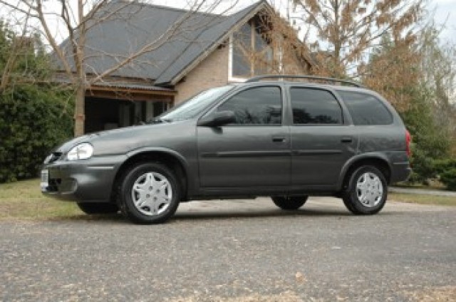 Chevrolet Corsa Turbo