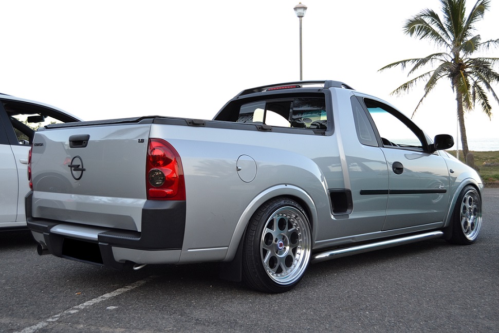 Chevrolet Corsa Utility 1.8 Sport