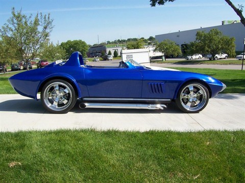 Chevrolet Corvette Grand Sport Replica