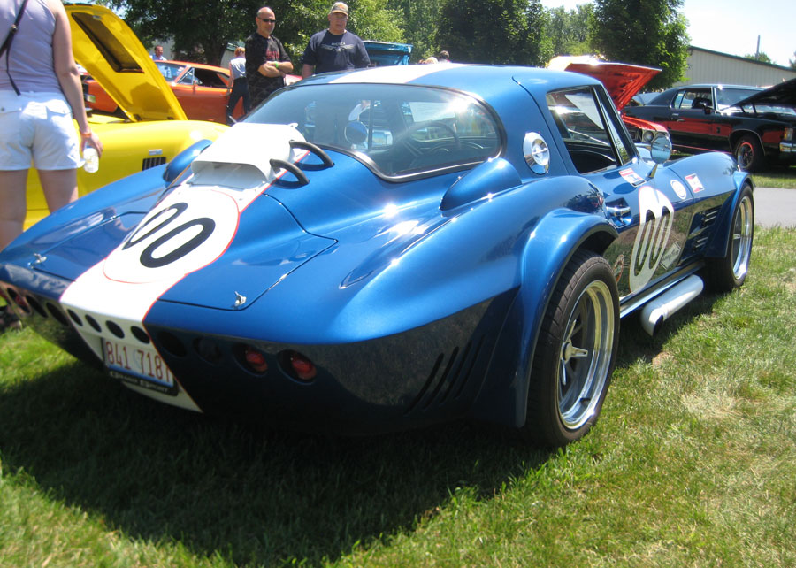 Chevrolet Corvette Grand