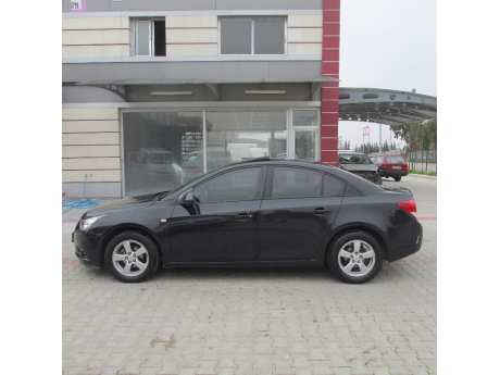 Chevrolet Cruze 1.6 Lt