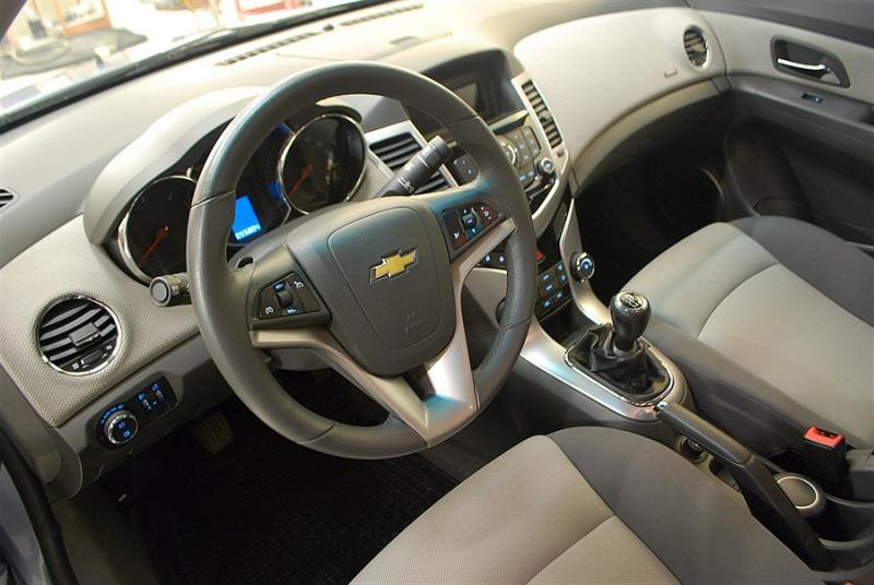 Chevrolet Cruze 2.0