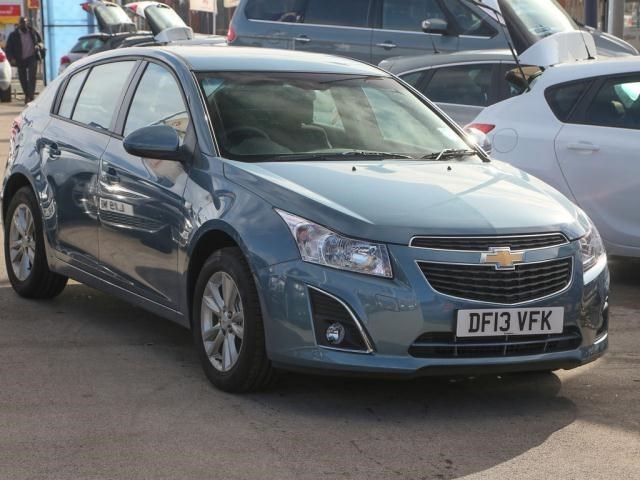 Chevrolet Cruze 5 Door
