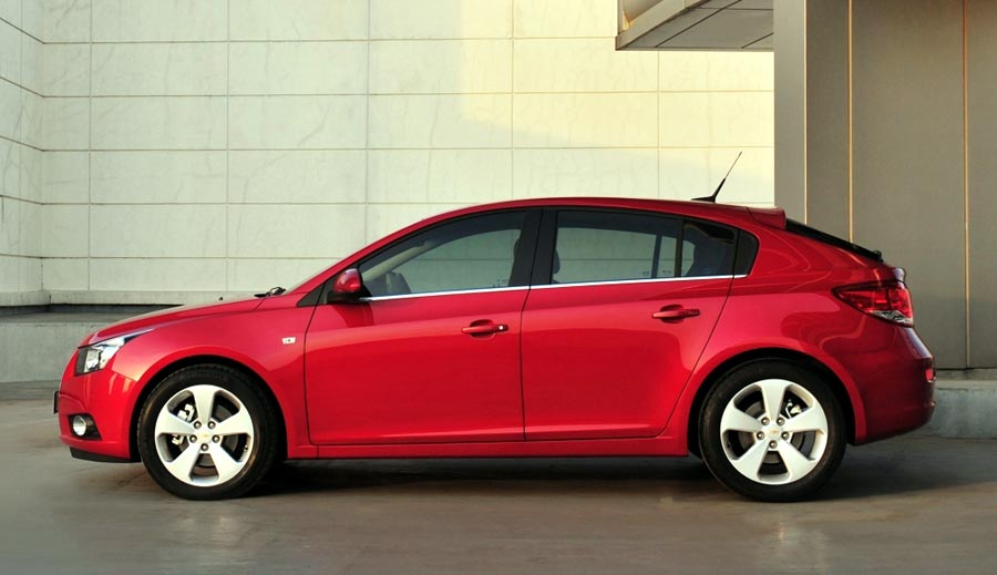 Chevrolet Cruze 5 Chevrolet Cruze 5