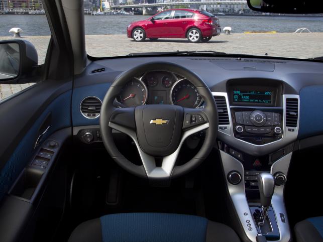 Chevrolet Cruze 5d