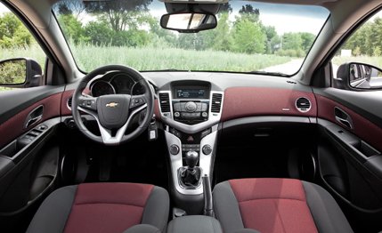 Chevrolet Cruze Base