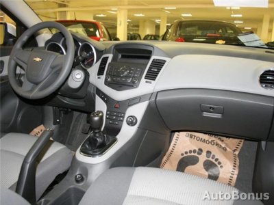 Chevrolet Cruze Base