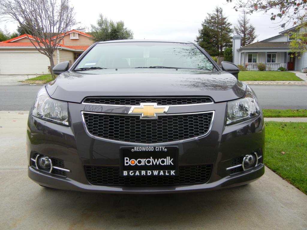 Chevrolet Cruze Dark Grey