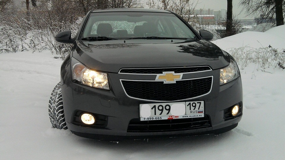 Chevrolet Cruze Dark Grey