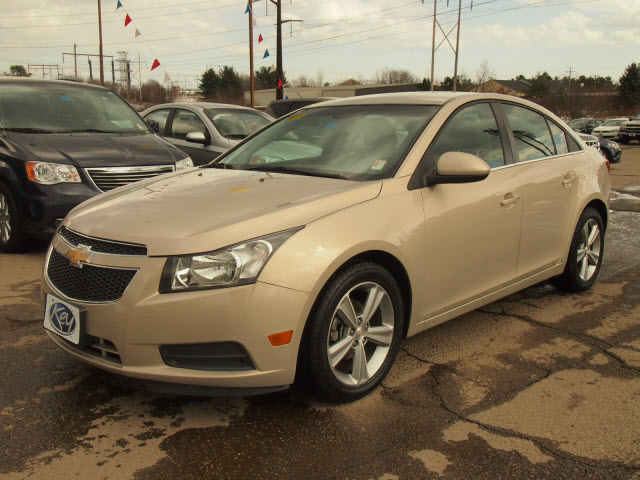 Chevrolet Cruze Gold