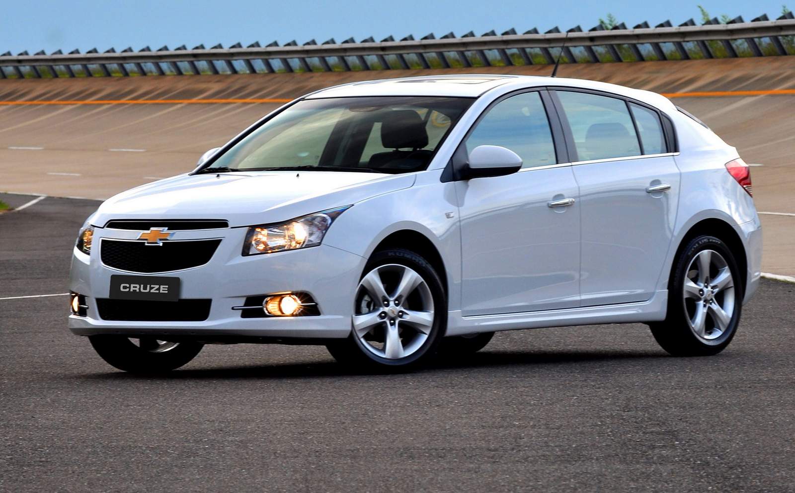 Chevrolet Cruze Sport6