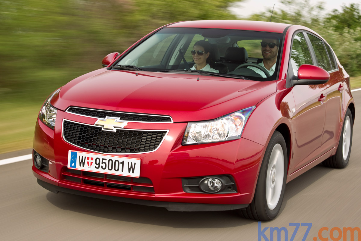Chevrolet Cruze Velvet Red