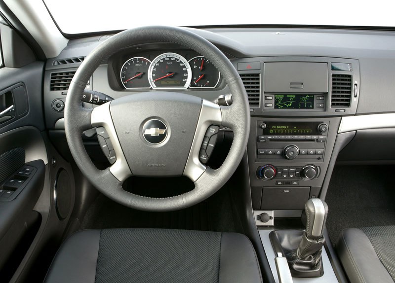 Chevrolet Epica 2.5