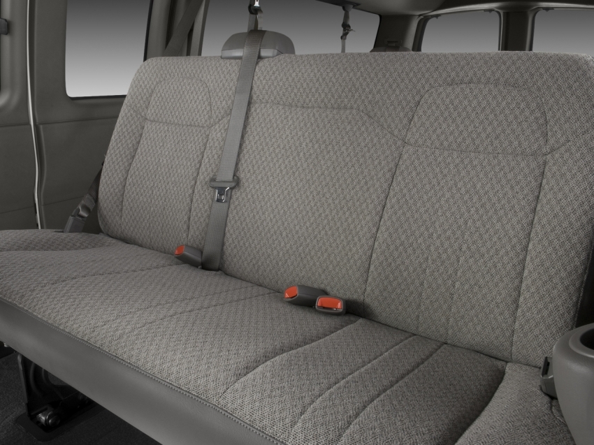 Chevrolet Express 15 Passenger Van