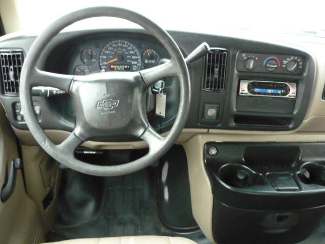 Chevrolet Express 2002