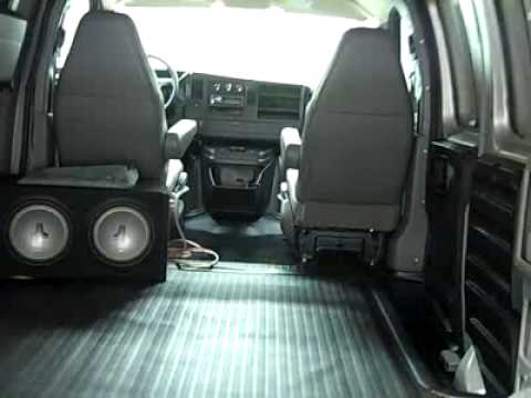 Chevrolet Express 2004