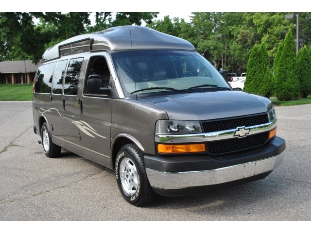 Chevrolet Express 2004