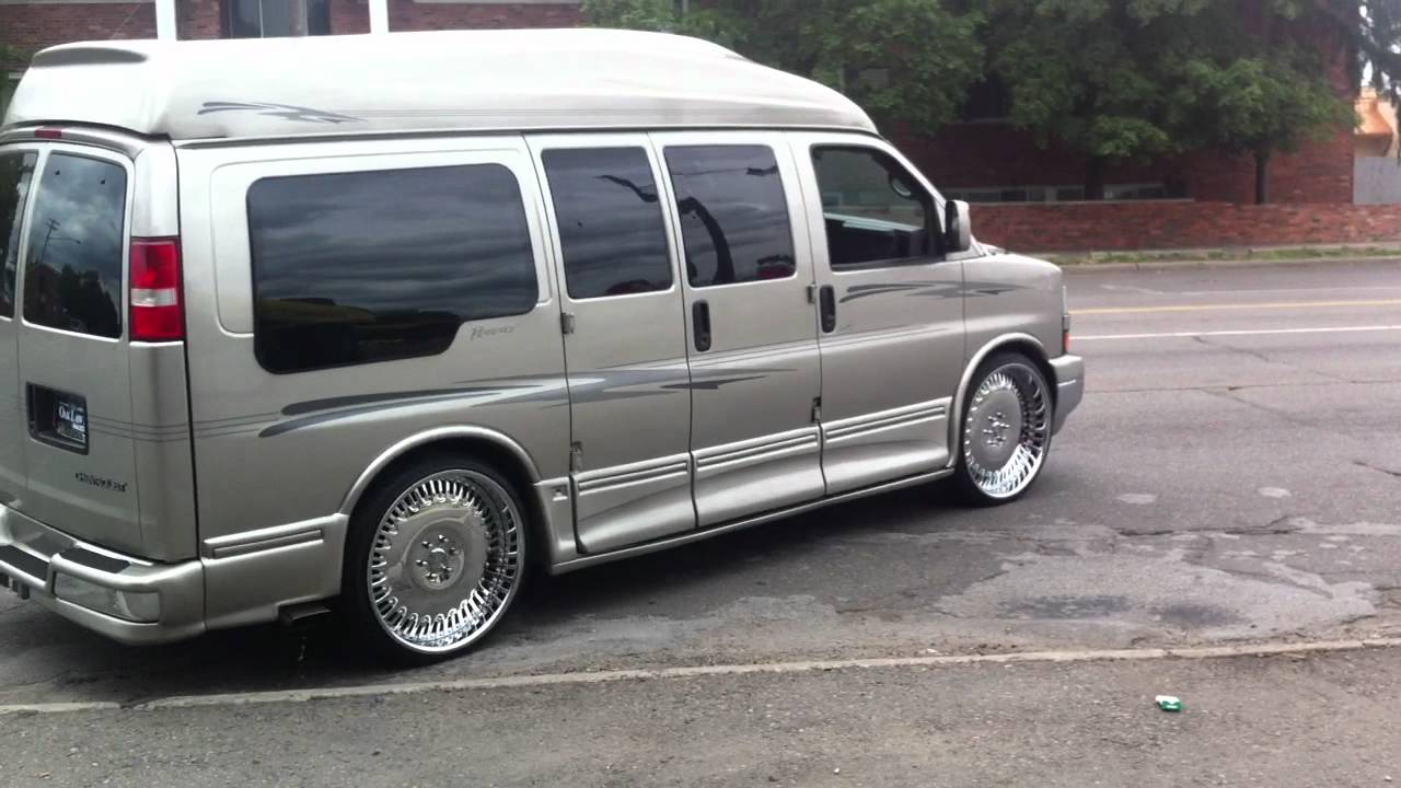 Chevrolet Express 2005