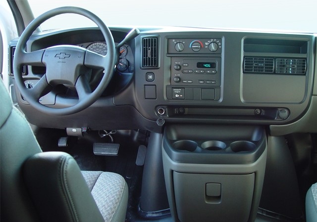 Chevrolet Express 2005