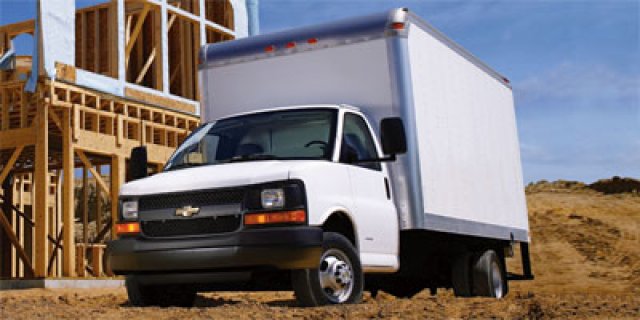 Chevrolet Express 3500 Box Truck