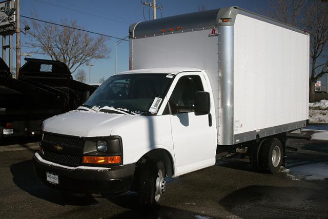 Chevrolet Express 4500