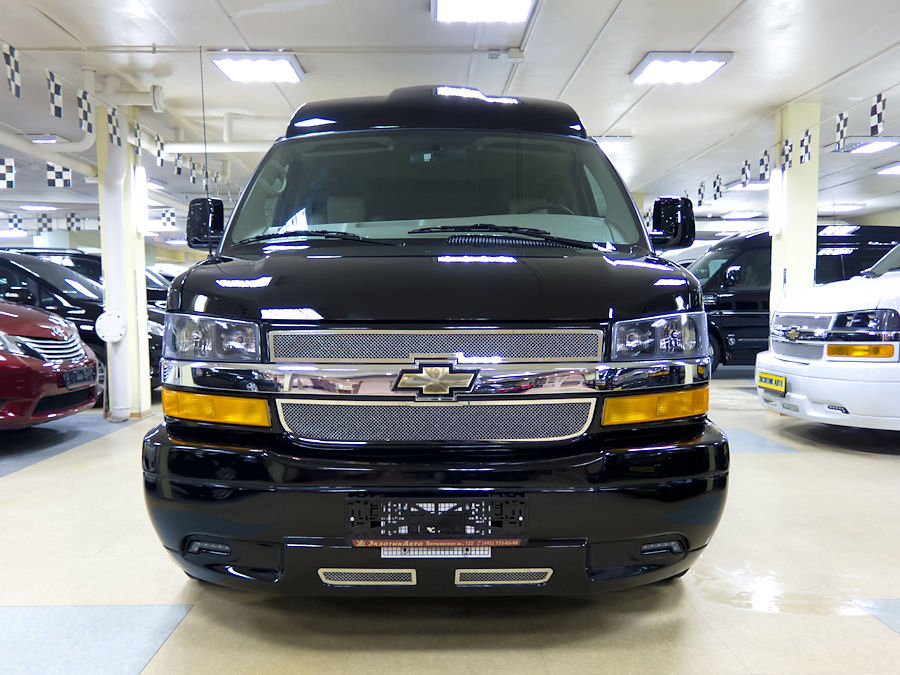 Chevrolet Express Awd