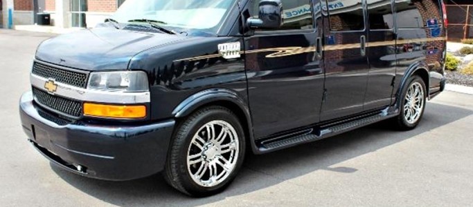 Chevrolet Express Custom