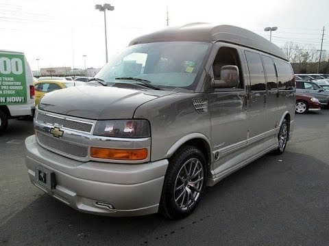 Chevrolet Express Custom